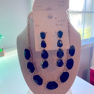 NWT Gold and black gem necklace and earring set